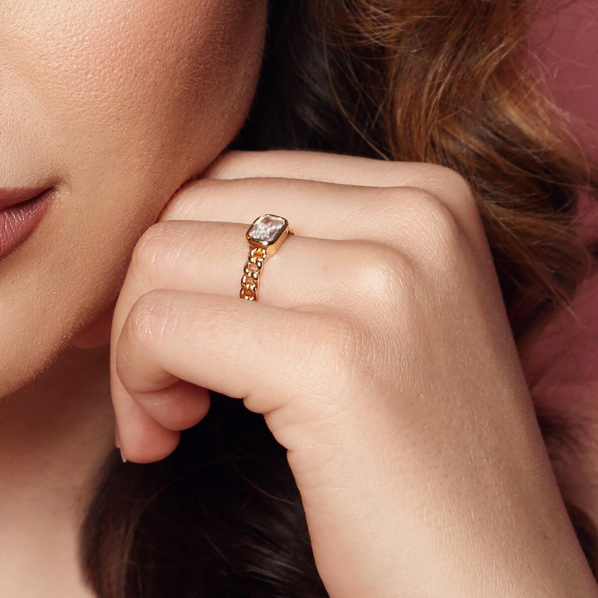 Smart Beauty Ring Gold R5586D