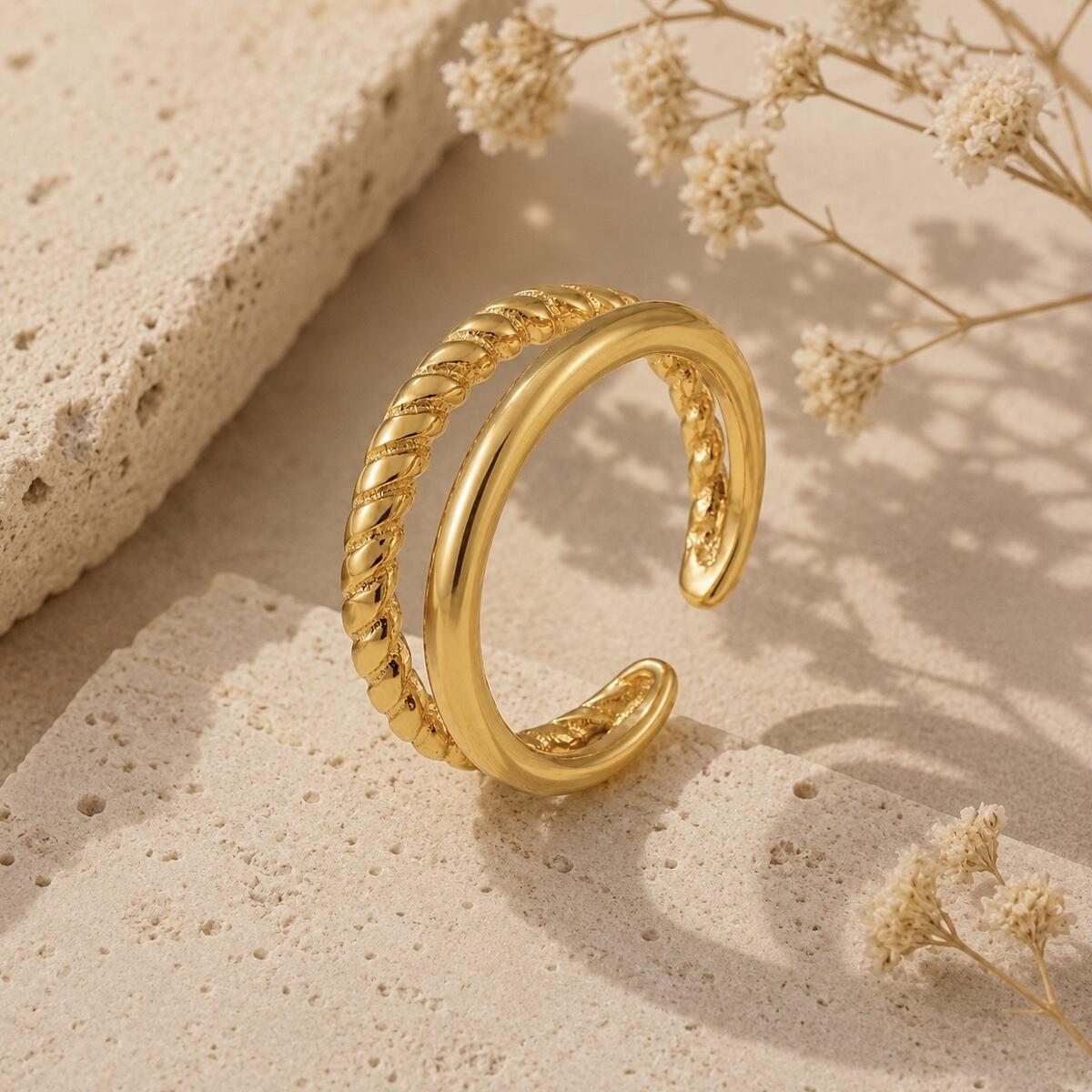 Ocean Duo Twist Ring Gold
