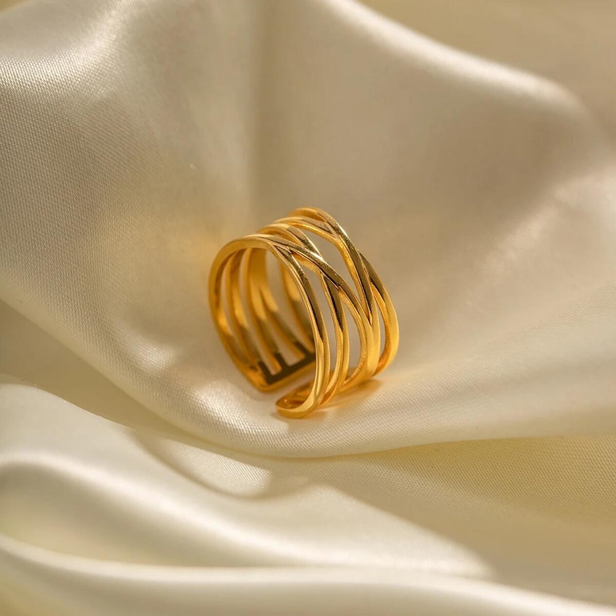 Wave Ring R6346D