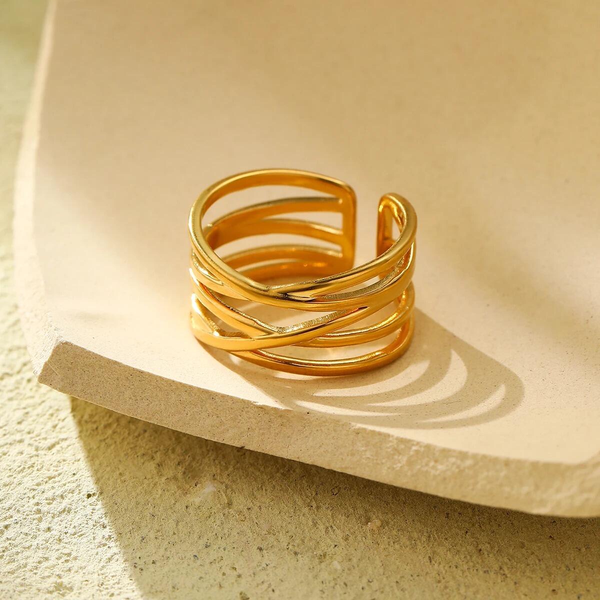 Wave Ring R6346D