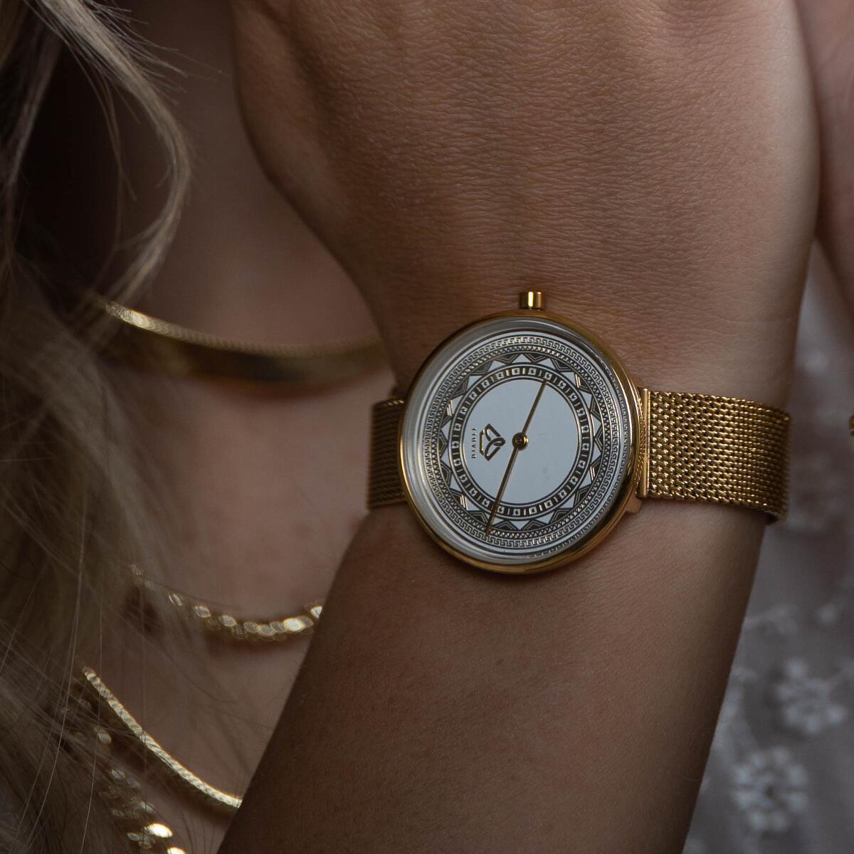Infinity Damenuhr Gold U6040D